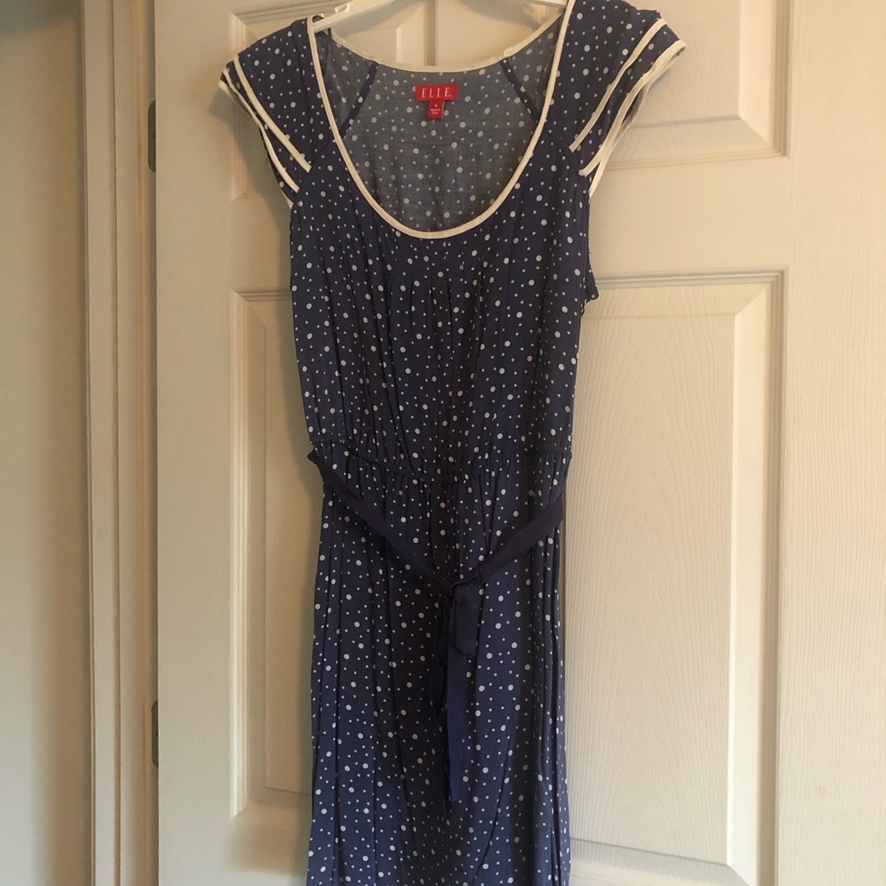 NWOT Elle Dot Print Ribbon Belt Dress